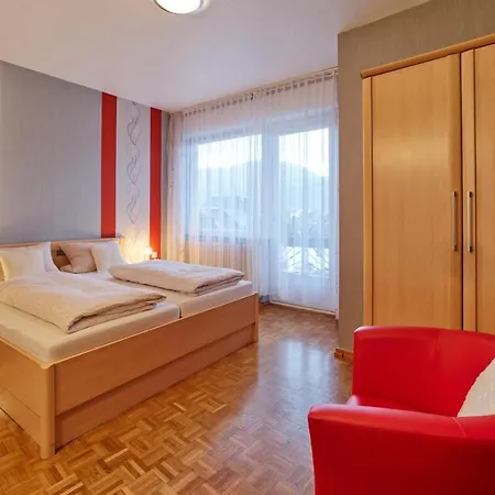 Homestay Weingut Christoffel *