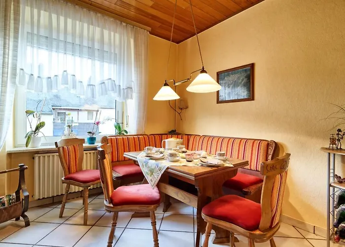 Pansiyon Weingut Christoffel Kövenig